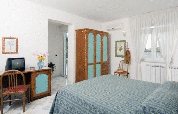 Casamicciola Terme Hotel Gemma חדר תמונה